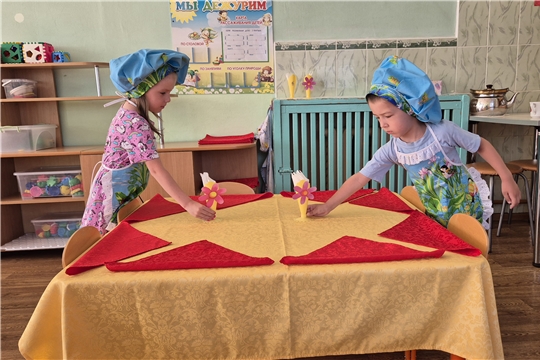 Дежурство по столовой!
