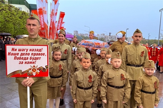 Парад дошколят и юнармейцев