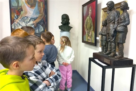 Посещение выставки «Дорогами Победы»