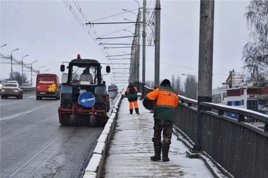 Внимание, гололед! Как город встречает зимний вызов