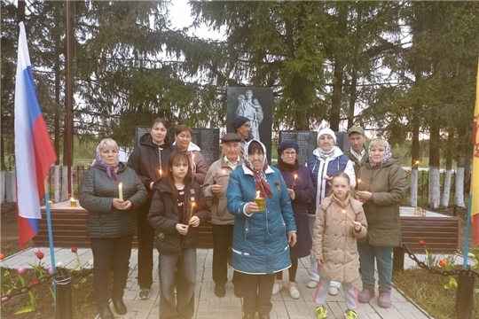 В преддверии Дня Великой Победы в Березовском Доме культуры прошла всероссийская патриотическая акция «Свеча памяти», посвященная 80-летию Победы в Великой Отечественной войне.