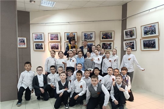 В музее краеведения и истории города Новочебоксарска открылась персональная фотовыставка Валерия Железнякова «Дух Победы».