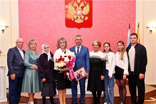 В Батыревском муниципальном округе в Международный день семьи чествовали юбиляров семейной жизни