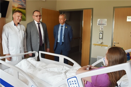 По поручению Главы Чувашии Олега Николаева спортсмены республики получают бесплатную медицинскую помощь в Федеральном центре травматологии