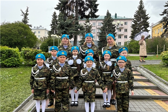 Маленькие герои большого парада