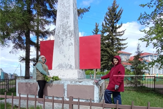 В селе Шоршелы прошел патриотический субботник у воинского мемориала