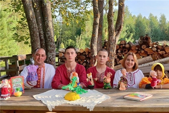 Семья Волостриговых призеры республиканского конкурса «Самая Читающая Семья»