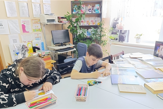 Тематический час памяти «В мире Константина Иванова» в Шоршелской сельской библиотеке