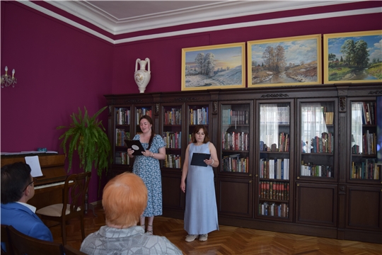 «Родина, весна и песня моя» в Центральной районной библиотеке