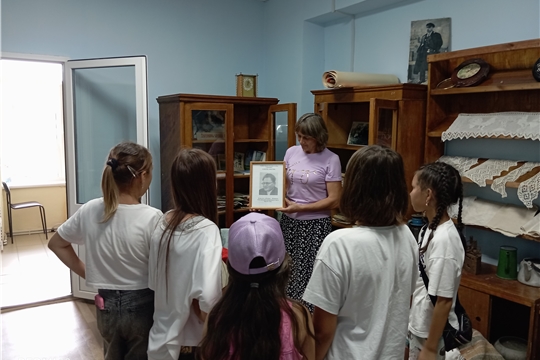 Краеведческий час памяти «Помни их имена!» в Октябрьской сельской библиотеке