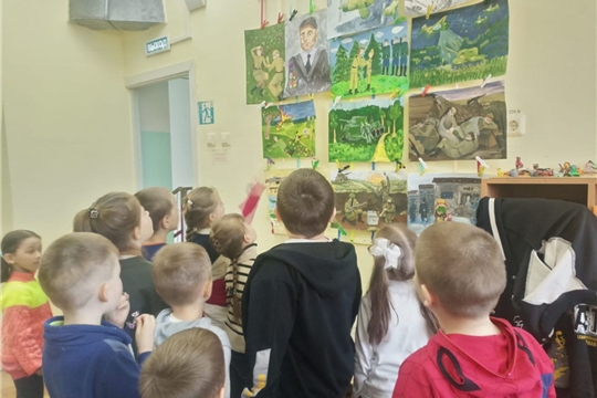 Выставка детских рисунков, посвященная Великой Отечественной войне