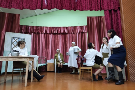 В Малокамаевском сельском клубе – спектакль «А нам бы жить!».