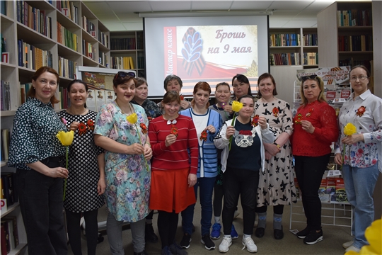 Инклюзивный творческий мастер-класс с постояльцами  БУ «Шомиковский ПНИ»