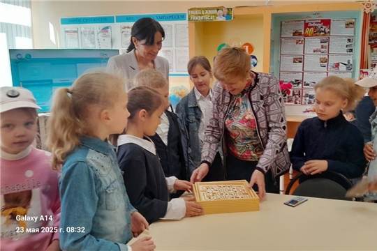 Ученики села Акрамово Моргаушского муниципального округа посетили Кашмашскую сельскую библиотеку