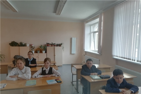 Музыкальная гостиная "Чародей русской музыки" в Атнарской сельской библиотеке