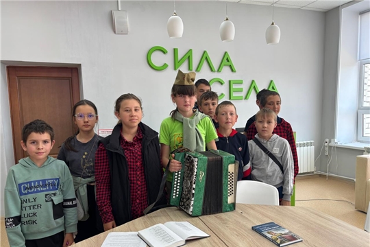 Час поэзии «Всеми силами своей души» в зале «Сила земли»