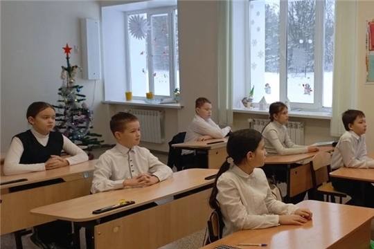 Экологический час «Путешествие в заповедный мир» в Староатайской сельской библиотеке