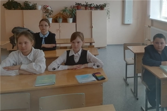 Вечер-репортаж «Город в стальном кольце» в Атнарской сельской библиотеке