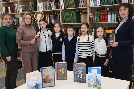 Литературная гостиная «И вновь звучат стихи» в зале "Сила труда"