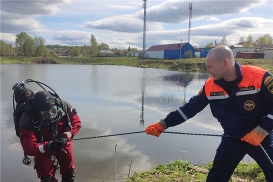В Чувашии водолазы обследовали половину заявленных мест для купания