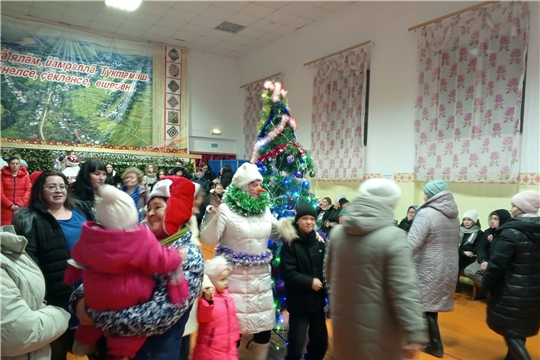 В Черепановском СДК проведено праздничное мероприятие «Хоровод в Новый год»
