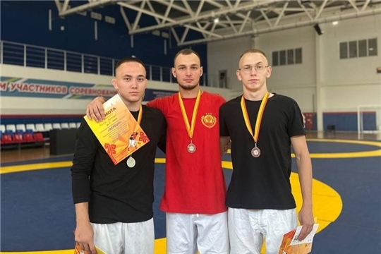 ТРАДИЦИИ ИМЕЮТ ПРОДОЛЖЕНИЕ