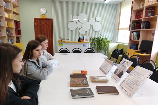 Краеведческий час «Жизнь и творчество Николая Ильбекова»