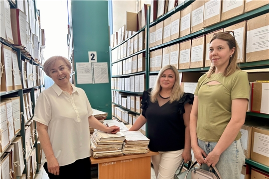 Шумерлинские архивисты побывали в гостях у Козловских коллег