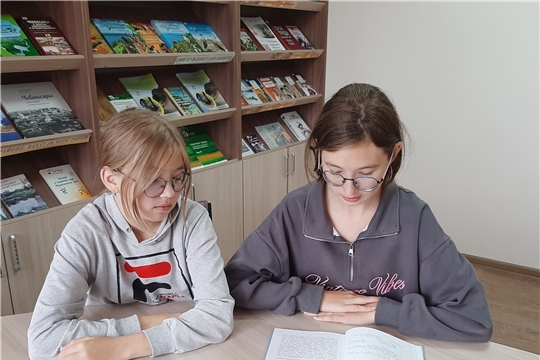 Познавательный час «Любимец детворы» в Нижнекумашкинской сельской библиотеке