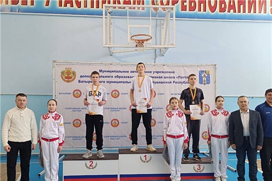 Первенство Чувашской Республики по армрестлингу среди юношей и девушек 14-15 лет (Батырево )