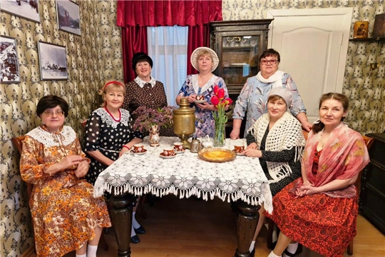 Фотоакция «Мода Победы» в Доме-музее Н.Д. Мордвинова