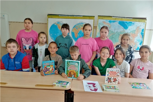 Кармалинская библиотека провела игровую программу «Вас ждут приключения на острове чтения»