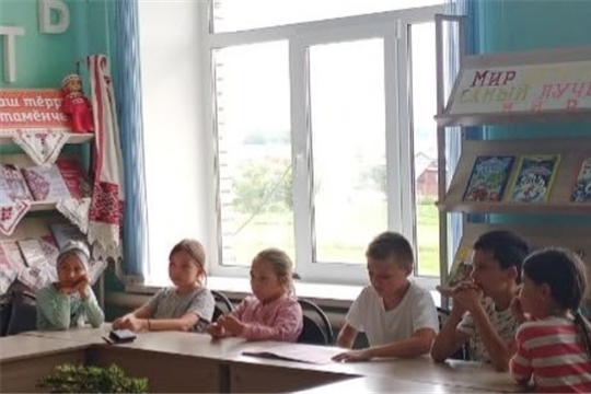 В Индырчкой библиотеке состоялось историческое путешествие "Так крестилась Русь"